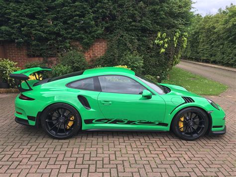 2016 RS Green Porsche 911 GT3 RS for Sale at $321,000 in the UK - GTspirit