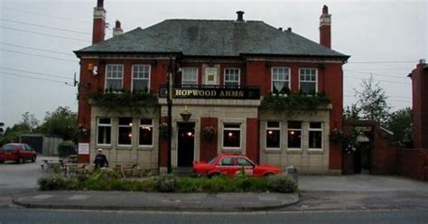 Hopwood Arms in Middleton | Pub in Manchester, M24