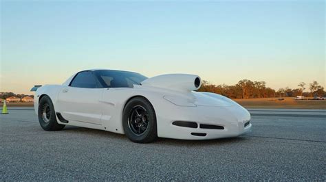 This 1,100 HP C5 Corvette Z06 will make you cover your ears