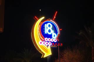 18b Neon | The 18b sign downtown Las Vegas Arts District | Paul K | Flickr