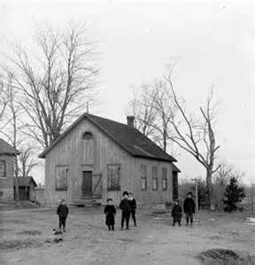 One Room Schoolhouse 1800s | Old photos, House styles, Rooms country