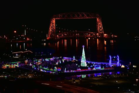 Bentleyville Tour of Lights, Duluth, Minnesota | Smithsonian Photo Contest | Smithsonian Magazine