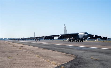 DVIDS - Images - B-52 Elephant Walk [Image 6 of 8]