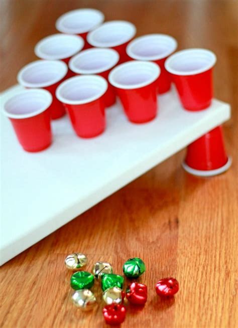 10 Christmas Party Game Ideas - Pretty My Party