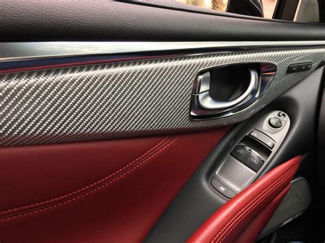 2017 INFINITI Q60 Red Sport 400 - Interior Photos 8