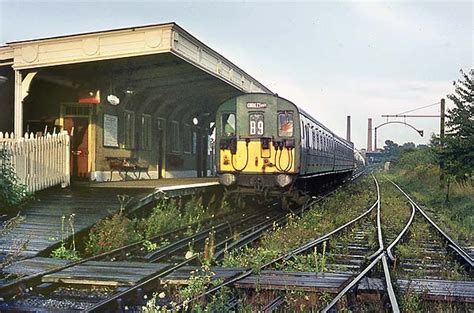 Disused Stations: Croxley Green Station