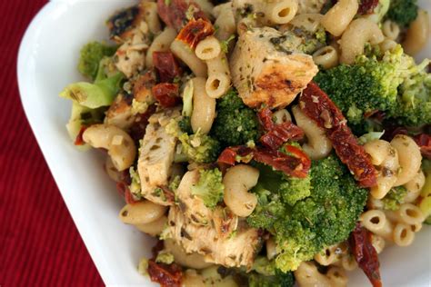 Pesto Chicken Pasta Salad with Broccoli & Sundried Tomatoes Meal Planning App, Personalized Meal ...