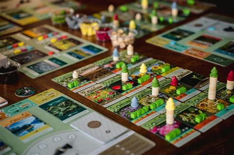 Earth - Boardgame - kopen bij Spellenrijk.nl