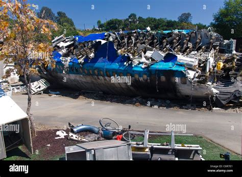 Plane crash hi-res stock photography and images - Alamy