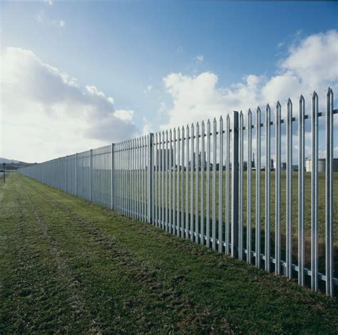 Palisade Fencing - Procter Contracts