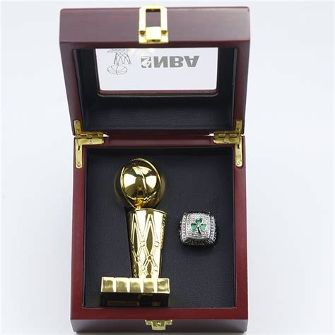 Fans custom-2008 Boston Celtics Championship Rings + Trophy + Wood Box ...