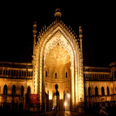 Rumi Darwaza - History, Timings, Location, Architecture, Bulit In | Adotrip