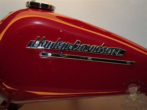 Harley-Davidson Tank Emblem and Paint Colors for 1951 - 1954 ~ Riding ...