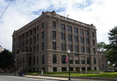 Lamar County Courthouse, Paris, Texas.