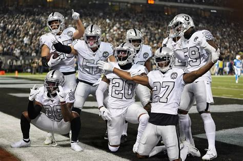 NFL Week 11 Power Rankings round-up: Raiders climb after win on ...