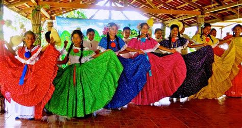 Panama Traditional Music Panama quebrada ancha dance | Traditional ...