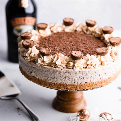 No Bake Baileys Cheesecake - Anna Banana