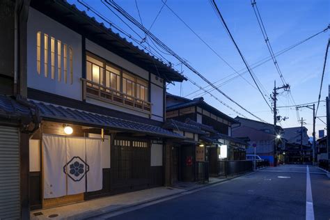 What is a Machiya? A Brief History on Traditional Japanese Townhouses