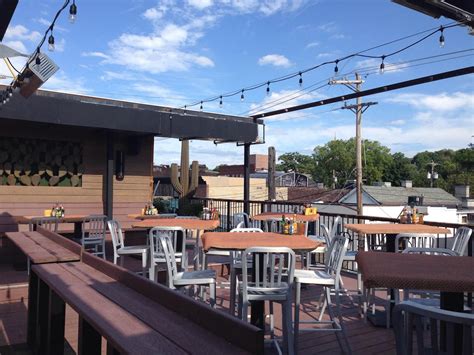 Your Guide to The Best Rooftop Bars in Pittsburgh