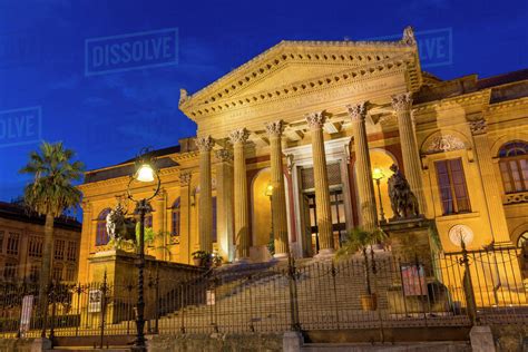 The Massimo Theatre (Teatro Massimo) during blue hour, Palermo, Sicily, Italy, Europe - Stock ...