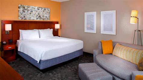 Hotel near New Orleans in Metairie, LA | Courtyard New Orleans Metairie