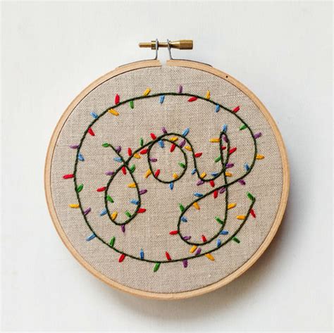 25+ Christmas hand embroidery patterns – OBSiGeN