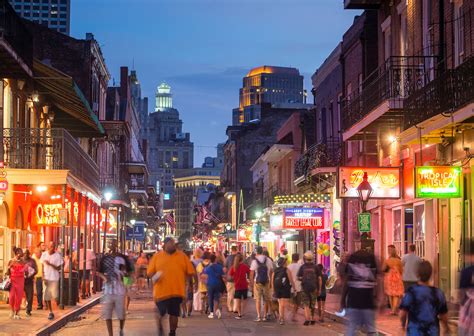 14 Bourbon Street, New Orleans Bars You Should Visit