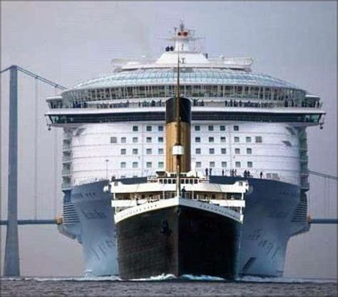 a size comparison between the Titanic and a modern cruise ship | Rms titanic, Titanic, Biggest ...