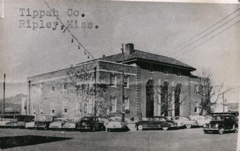 Tippah County Court House Ripley, MS Postcard