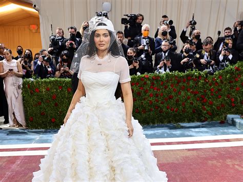 Kylie Jenner sparks mixed reactions after wearing wedding gown to Met ...