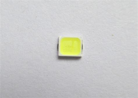 0.75mm Height Top View Warm White 2835 brightest smd led chip 60ma led smd diode Components