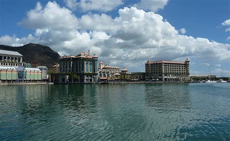 Visit Port Louis in a tailor-made tour | Evaneos