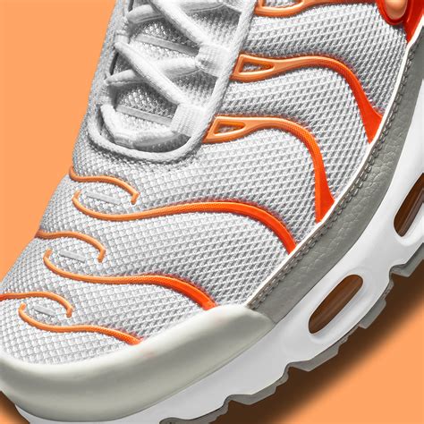 Nike Air Max Plus White Orange DM3033-100 | SneakerNews.com