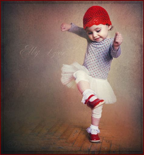 Dancing Lady by Daizy-M on DeviantArt