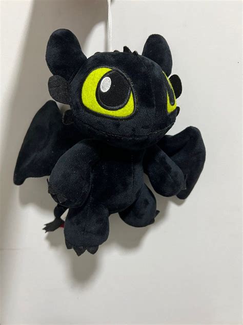 Toothless plush toy, Hobbies & Toys, Toys & Games on Carousell