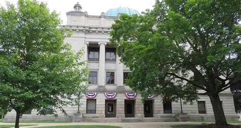 Lee County Courthouse (Dixon, Illinois) | Charles E. Brush d… | Flickr