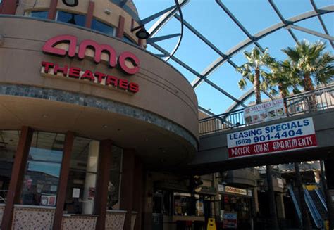 AMC Pine Square 16 in Long Beach, CA - Cinema Treasures