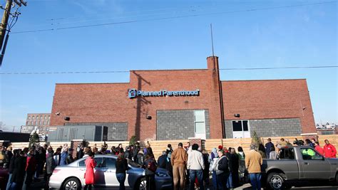 U of L Hospital drops Planned Parenthood pact