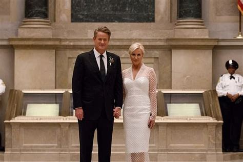 Mika Brzezinski and husband - SuperbHub