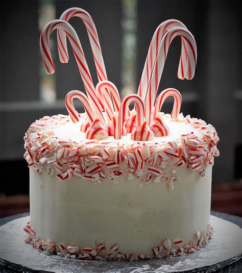 Candy cane cake #cake #candycane Candy Cane, Baked Goods, Cake ...