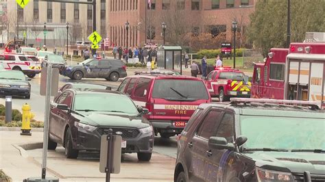 Akron Fire: Bomb threat cleared at federal building | wkyc.com