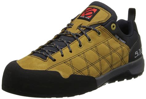 Best Approach Shoes 2020|The Climbing Guy