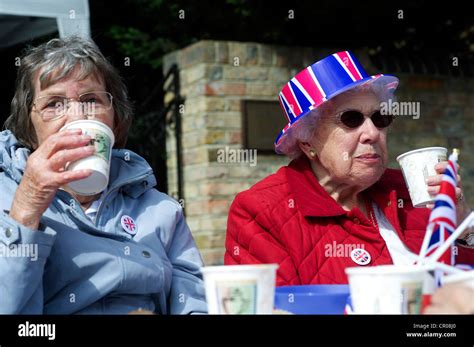 Diamond Jubilee of Queen Elizabeth II Stock Photo - Alamy