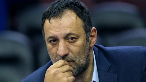 Kings give GM Divac extension through 2022-23 | NBA.com