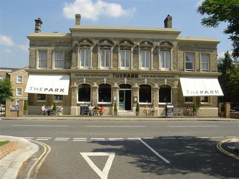 THE PARK HOTEL - Prices & Reviews (Teddington, Greater London)