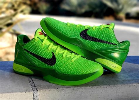 CW2190-300 : que vaut la Nike Kobe 6 Protro Grinch Apple Green 2020