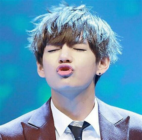 Foto Foto Taehyung - Young Forever: BIODATA, FAKTA DAN FOTO KIM ...