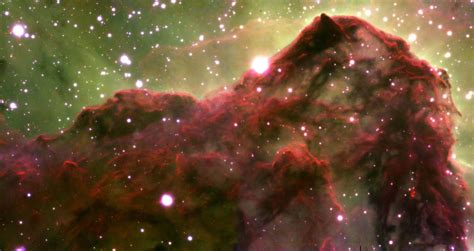 Telescope captures mind-blowing image of cloud where stars are born