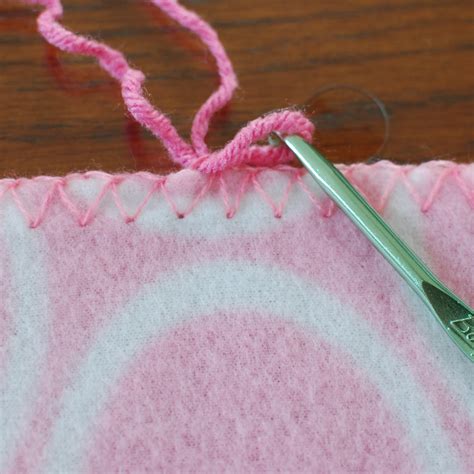 Quick and Easy Crocheted Blanket Edging Patterns | Petals to Picots