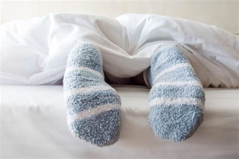 Causes of cold feet? My home remedies for cold feet